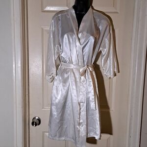 Alexandra Nicole robe size p